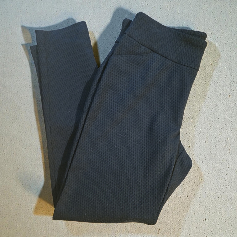 Versona‎ Black Waffle Textured Pants